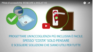 schermata del video a corredo dell'articolo che mostra un rubinetto di un lavandino e una maniglia di una porta